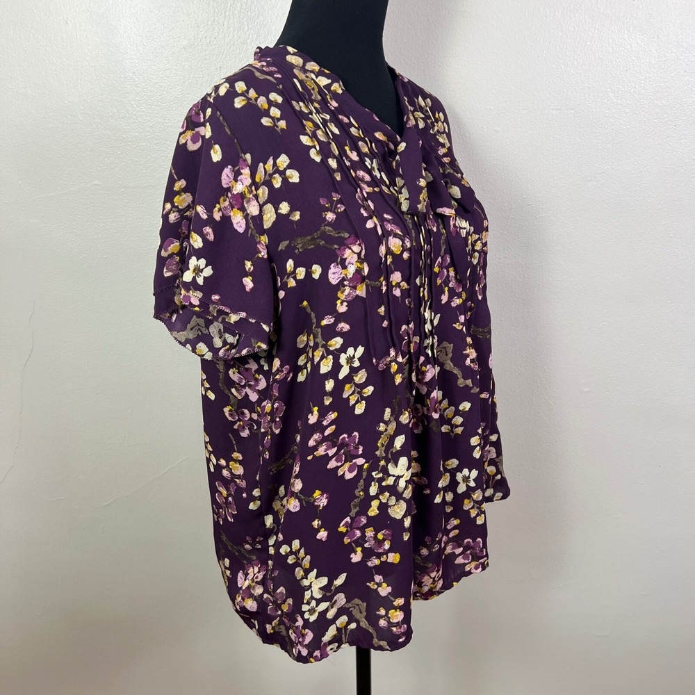 Lands End Womens Purple Floral Tie Neck Pleated Short Sleeve Blouse, Size 16 - Picture 4 of 9